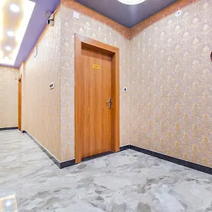Отель Fabhotel The Castle