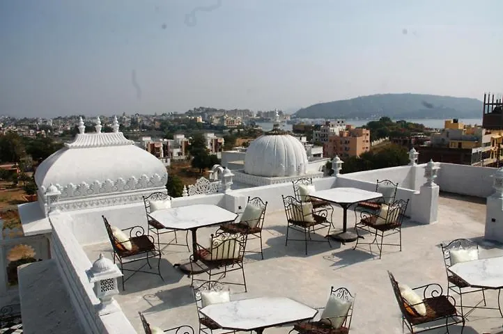 Capital O Moti Mahal Hotel Udaipur