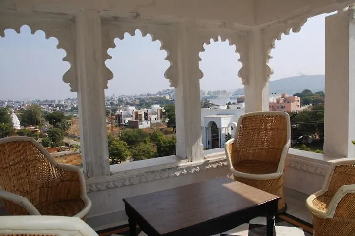 Capital O Moti Mahal Hotel Udaipur