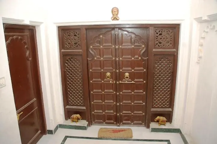 Capital O Moti Mahal Hotel Udaipur