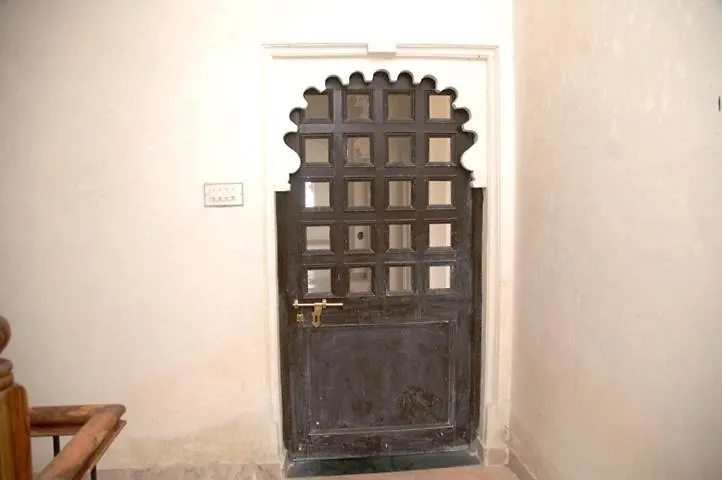 Capital O Moti Mahal Hotel Udaipur